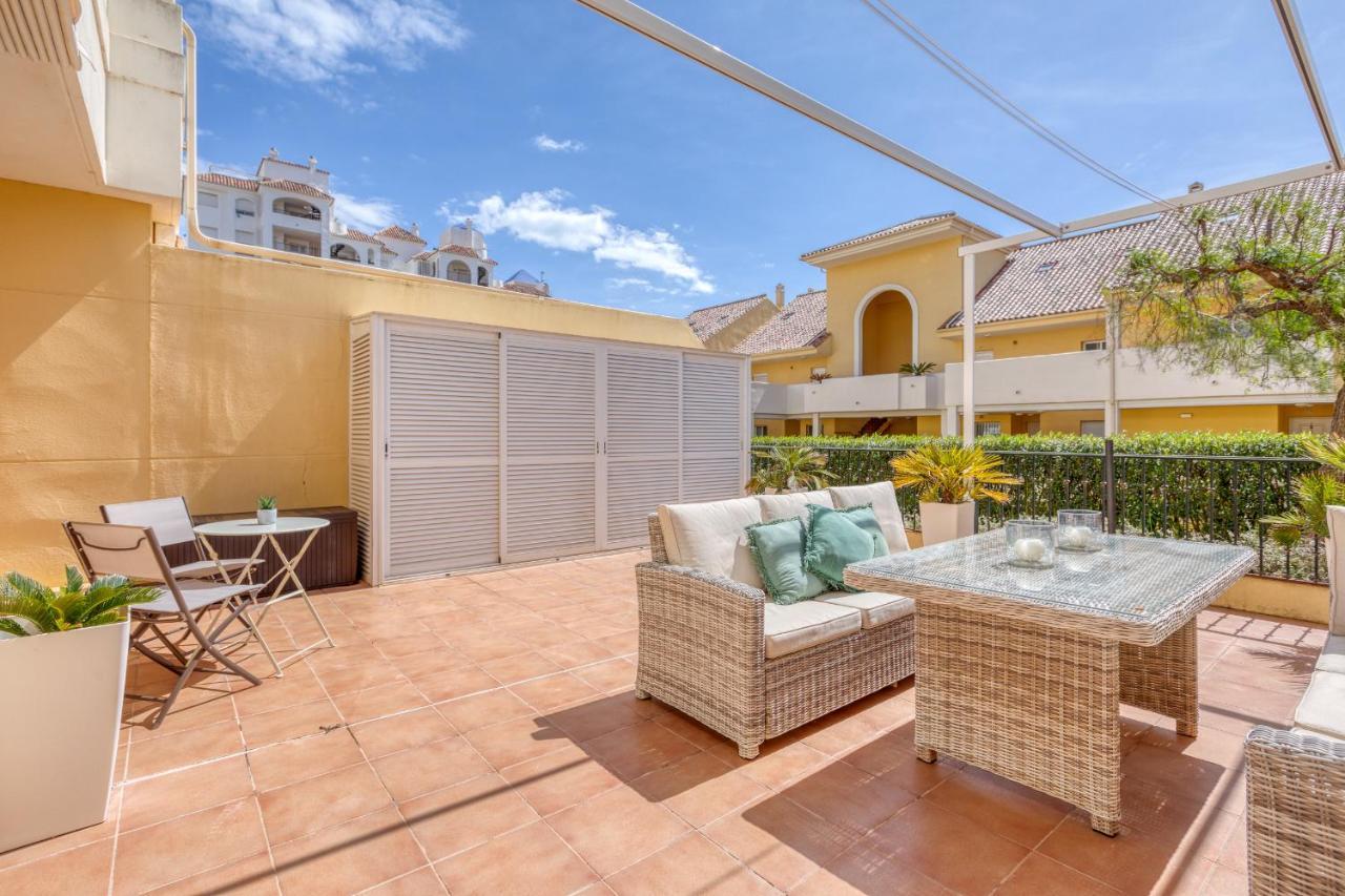 Hanami Puerto Alto Estepona Pa 4-2 Exterior foto